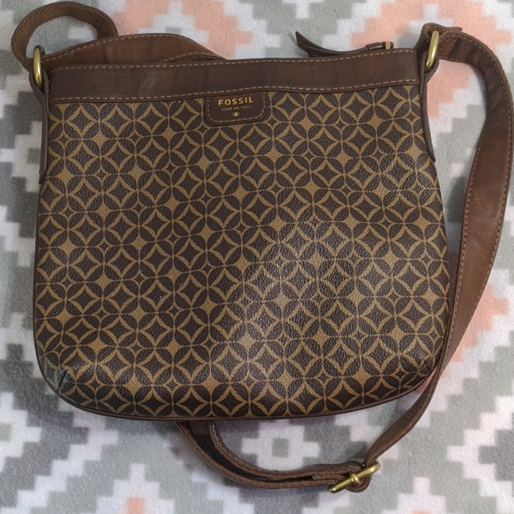 Fossil bag